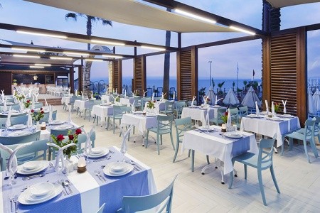 Turecko Alanya Saphir Hotel & Villas 10 dňový pobyt Ultra All inclusive Letecky Letisko: Praha September 2026 ( 3/09/26-12/09/26)