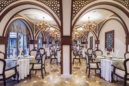 Turecko Alanya Saphir Hotel & Villas 10 dňový pobyt Ultra All inclusive Letecky Letisko: Praha September 2026 ( 3/09/26-12/09/26)