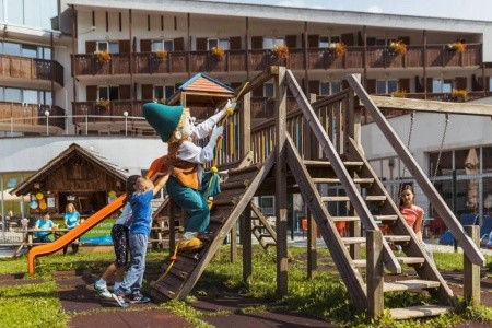 Slovinsko Kranjska Gora Kompas 5 dňový pobyt Raňajky Vlastná April 2026 (25/04/26-29/04/26)