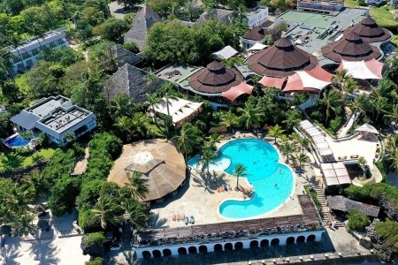 Leopard Beach Resort & Spa - 4