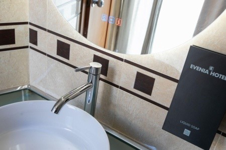 Evenia Rocafort - 40