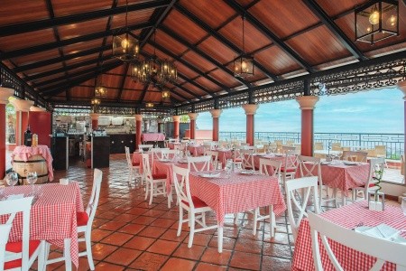 Kanárske ostrovy Tenerife Las Aguilas Tenerife, Affiliated By Melia 6 dňový pobyt Raňajky Letecky Letisko: Budapešť September 2026 (13/09/26-18/09/26)