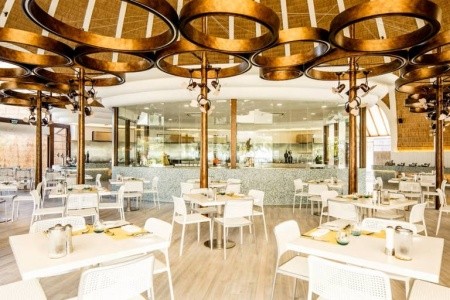 Holiday Inn Resort Kandooma - 8