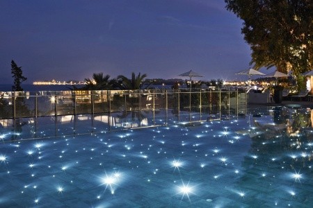 Grécko Korfu Kontokali Bay Resort & Spa 16 dňový pobyt Polpenzia Letecky Letisko: Praha July 2026 (24/07/26- 8/08/26)