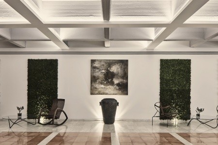 Grécko Korfu Kontokali Bay Resort & Spa 16 dňový pobyt Polpenzia Letecky Letisko: Praha July 2026 (24/07/26- 8/08/26)