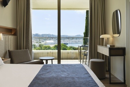 Grécko Korfu Kontokali Bay Resort & Spa 16 dňový pobyt Polpenzia Letecky Letisko: Praha July 2026 (24/07/26- 8/08/26)