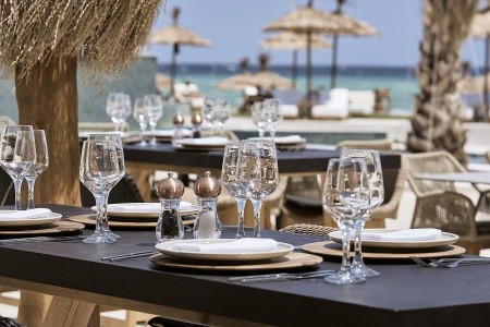 Grécko Kréta Pepper Sea Club 11 dňový pobyt Polpenzia Letecky Letisko: Praha August 2026 (12/08/26-22/08/26)