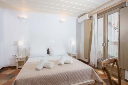 Patriko Skyros Apartments - 1