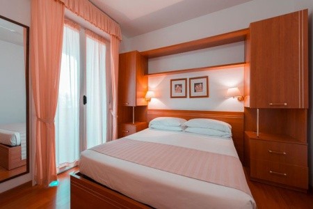 Taliansko Ligurská riviéra Loano 2 Village 8 dňový pobyt Bez stravy Vlastná August 2026 ( 8/08/26-15/08/26)