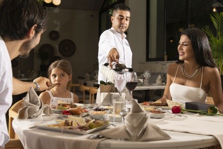 Turecko Side Miramare Queen & Beach 9 dňový pobyt Ultra All inclusive Letecky Letisko: Praha July 2026 (29/07/26- 6/08/26)