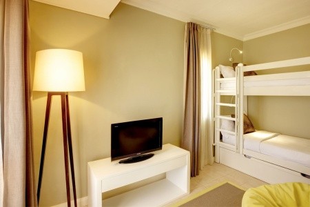 Outrigger Maurtius Beach Resort - 23