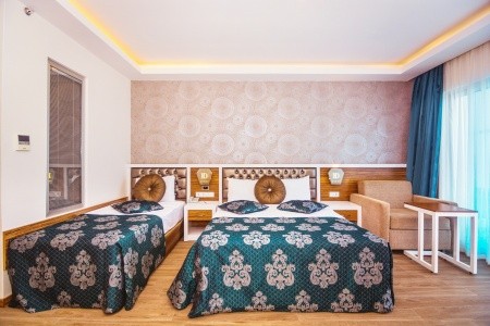 Diamond Hill Resort - 12