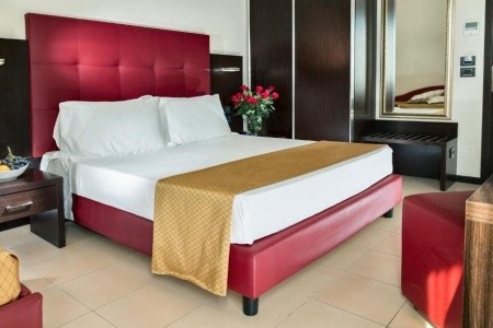 Terminal Palace - 13