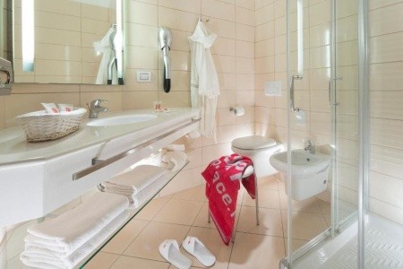 Terminal Palace - 15