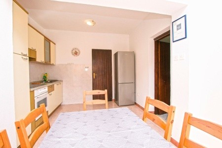 Chorvátsko Severná Dalmácia Apartmány 1355-7492 8 dňový pobyt Bez stravy Vlastná September 2026 (12/09/26-19/09/26)