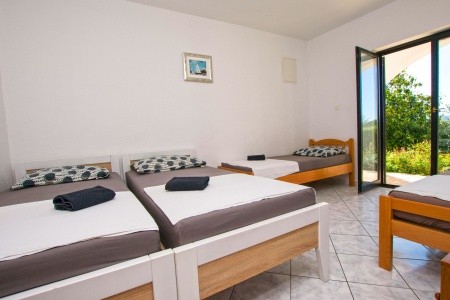 Chorvátsko Severná Dalmácia Apartmány 1355-7492 8 dňový pobyt Bez stravy Vlastná September 2026 (12/09/26-19/09/26)