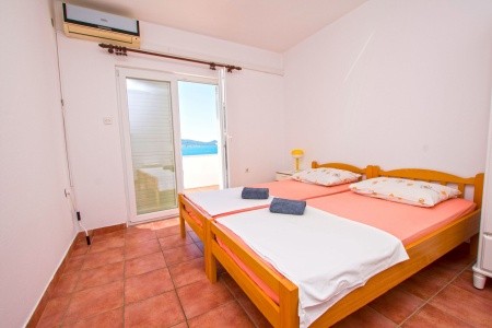 Chorvátsko Severná Dalmácia Apartmány 1355-7492 8 dňový pobyt Bez stravy Vlastná September 2026 (12/09/26-19/09/26)