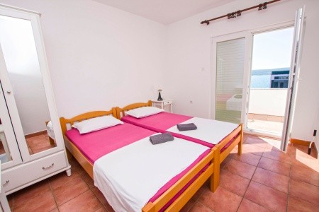 Chorvátsko Severná Dalmácia Apartmány 1355-7492 8 dňový pobyt Bez stravy Vlastná September 2026 (12/09/26-19/09/26)