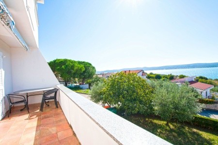 Chorvátsko Severná Dalmácia Apartmány 1355-7492 8 dňový pobyt Bez stravy Vlastná September 2026 (12/09/26-19/09/26)