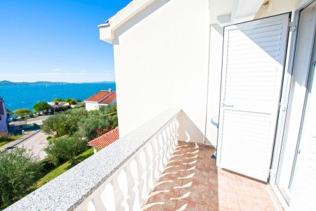 Chorvátsko Severná Dalmácia Apartmány 1355-7492 8 dňový pobyt Bez stravy Vlastná September 2026 (12/09/26-19/09/26)