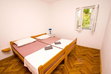 Chorvátsko Severná Dalmácia Apartmány 1355-7492 8 dňový pobyt Bez stravy Vlastná September 2026 (12/09/26-19/09/26)