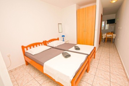 Chorvátsko Severná Dalmácia Apartmány 1355-7492 8 dňový pobyt Bez stravy Vlastná September 2026 (12/09/26-19/09/26)