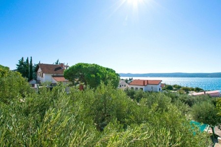 Chorvátsko Severná Dalmácia Apartmány 1355-7492 8 dňový pobyt Bez stravy Vlastná September 2026 (12/09/26-19/09/26)