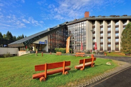 Česká republika Krkonoše Wellness Hotel Svornost 6 dňový pobyt Polpenzia Vlastná March 2026 ( 8/03/26-13/03/26)