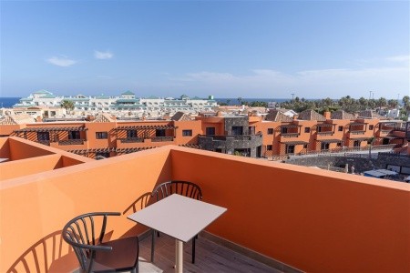 Arena Castillo Apartments - 22