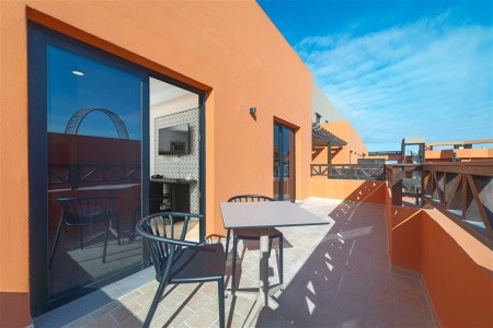 Arena Castillo Apartments - 23