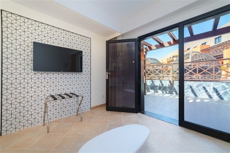 Arena Castillo Apartments - 31