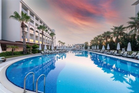 Port River Hotel & Spa - 14