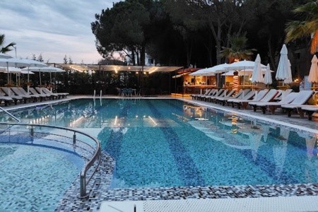 Albánie, Durrës, Monaco Garden, za <span>22.491</span> Kč