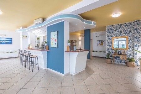 Taliansko Ligurská riviéra Hotel Giada (Gatteo A Mare) 8 dňový pobyt Plná penzia Vlastná July 2026 (25/07/26- 1/08/26)