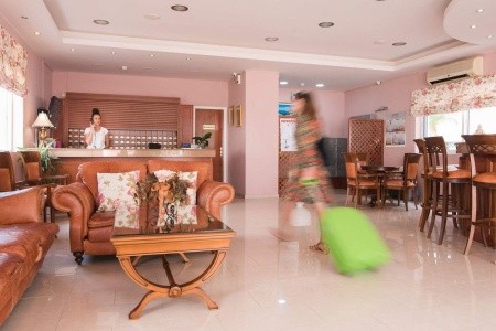 Yiannis Manos Resort - 8