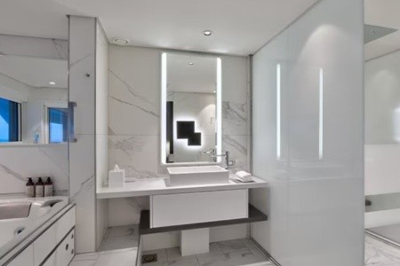 Celebrity Ascent - 36