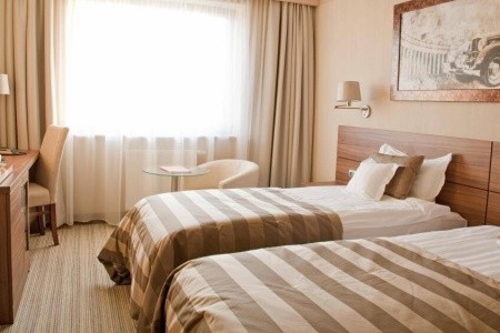 Poľsko Dolní Slezsko Haston City 2 dňový pobyt Raňajky Vlastná January 2026 (28/01/26-29/01/26)