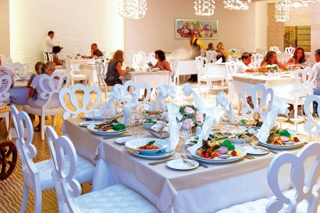 Turecko Side Royal Alhambra Palace 12 dňový pobyt Ultra All inclusive Letecky Letisko: Varšava August 2026 ( 6/08/26-17/08/26)