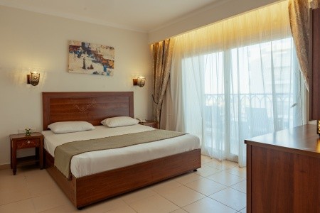 Egypt Hurghada Royal Star Beach Resort 9 dňový pobyt All Inclusive Letecky Letisko: Viedeň June 2026 (17/06/26-25/06/26)