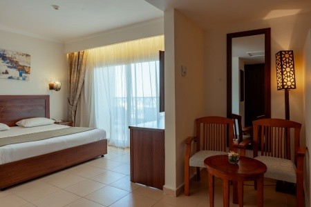 Egypt Hurghada Royal Star Beach Resort 9 dňový pobyt All Inclusive Letecky Letisko: Viedeň June 2026 (17/06/26-25/06/26)