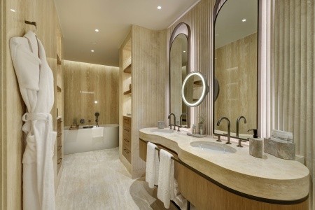 Turecko Belek Regnum The Crown 6 dňový pobyt Ultra All inclusive Letecky Letisko: Praha April 2026 (10/04/26-15/04/26)