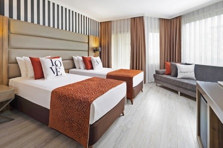 Turecko Side Selectum Family Resort Side 8 dňový pobyt Ultra All inclusive Letecky Letisko: Praha June 2026 (17/06/26-24/06/26)