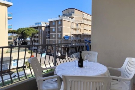 San Nicholas Apartman - 3