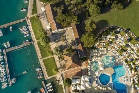 Resort Belvedere Hotel - 8