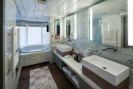 Celebrity Summit - 23