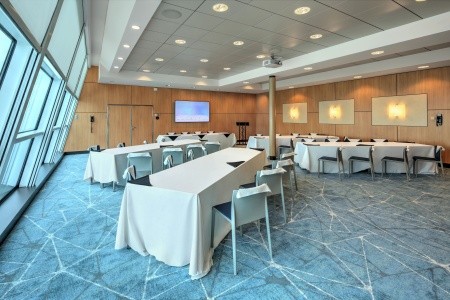 Celebrity Silhouette - 18