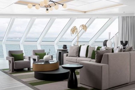 Celebrity Ascent - 32