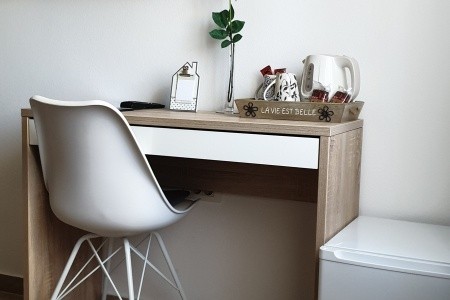 Pokoje 3298-3722 - 4