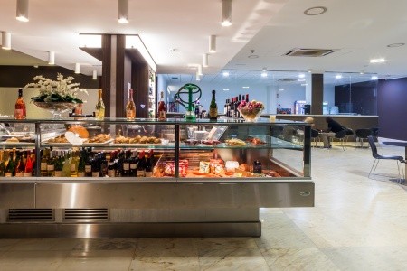 Španielsko Costa Dorada Palas Pineda (La Pineda De Salou) 12 dňový pobyt Polpenzia Letecky Letisko: Praha June 2026 ( 9/06/26-20/06/26)