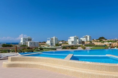 Sun And Moon Villas - 3